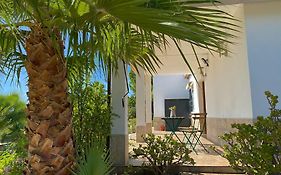 Las Palmeras